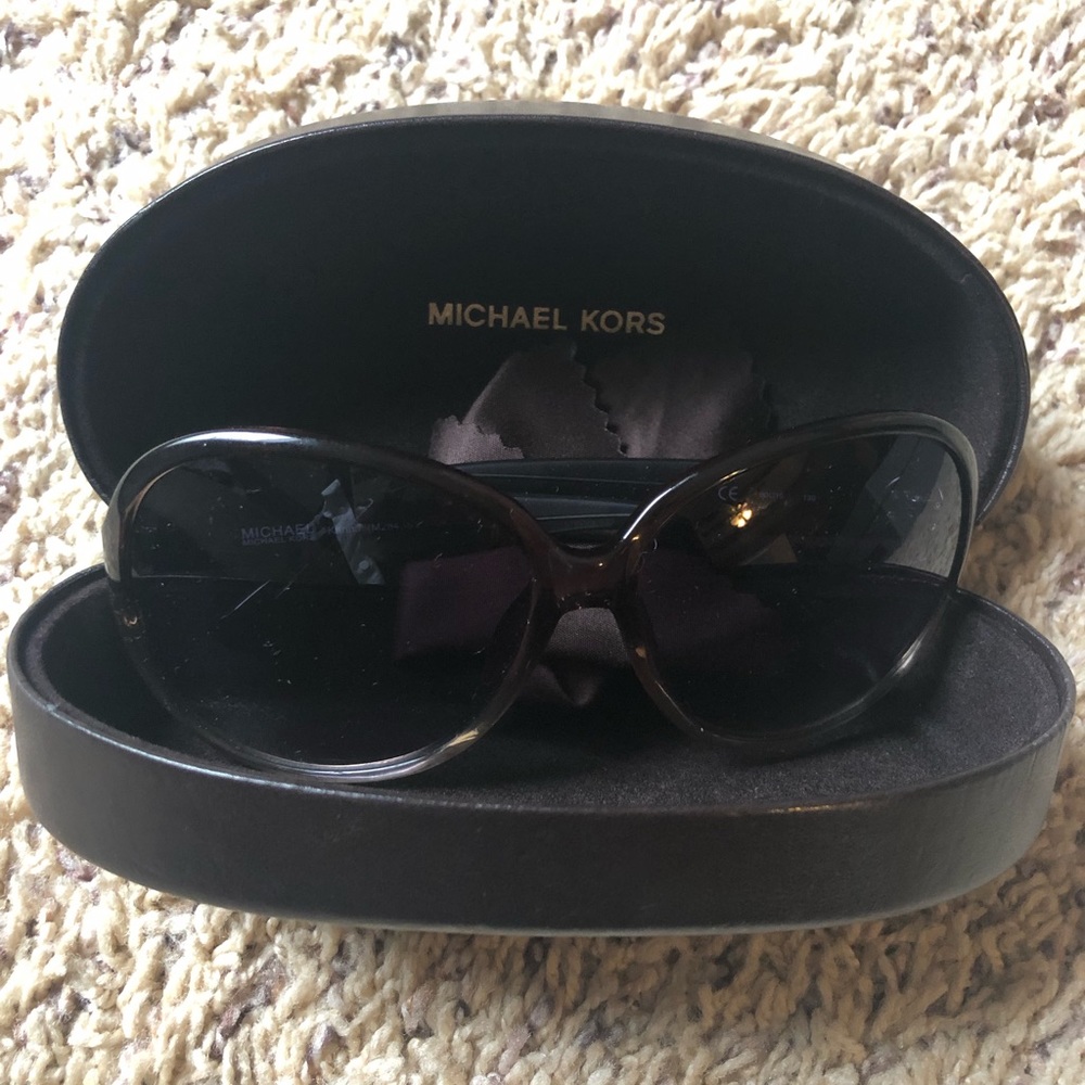 Authentic Michael Kors Sunglasses - Picture 1 of 3